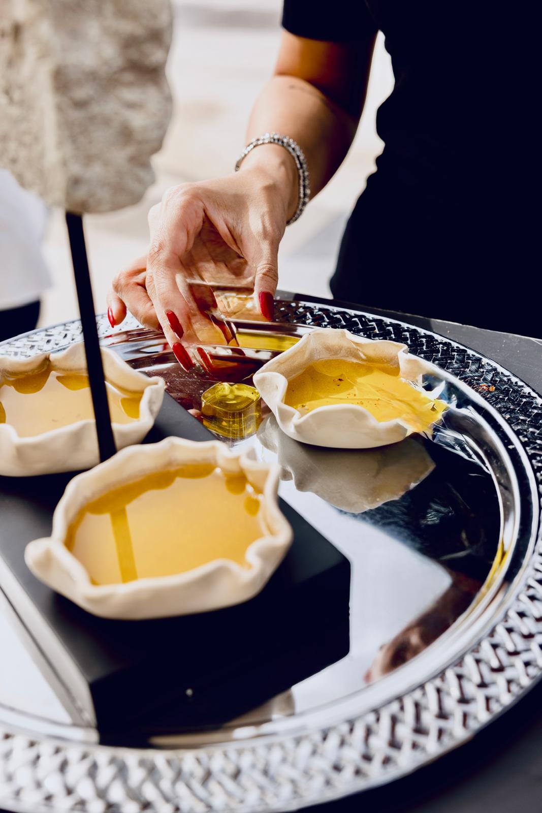 Vibe Dish – Handmade Seramik Dip Sos Tabağı